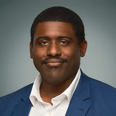 Alexander West Banking Associate i n 1858 Capitap Partners